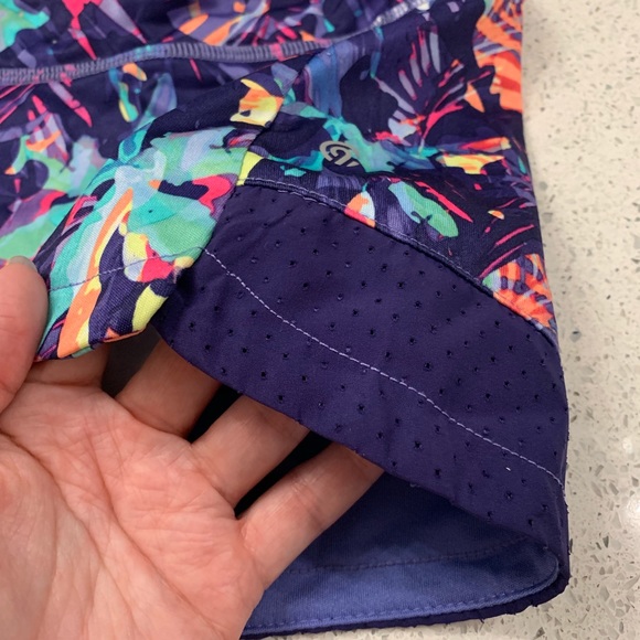 Champion vibrant printed athletic skort 💜 - Picture 2 of 6